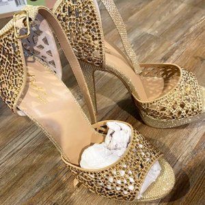 Thalia Sodi Felisa Womens Size 8M Gold Heel Platform Fashion Sandals NEVER WORN!